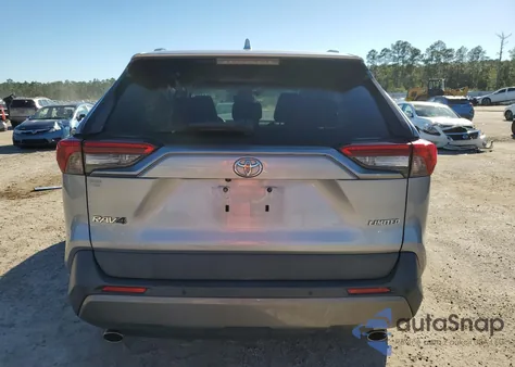 2019 Toyota Rav4 Limited z USA, uszkodzony, nr VIN 2T3Y1RFV5KW013509